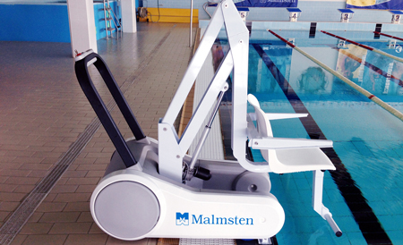 Bassänglift/Rullstol