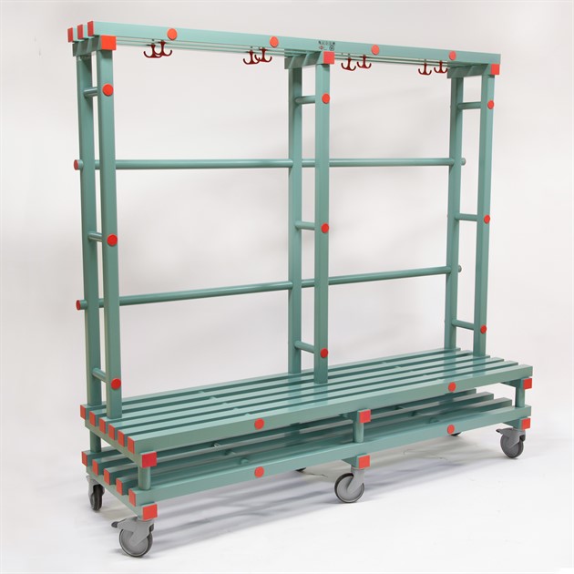 Omklädningsbänk med hylla/krokar